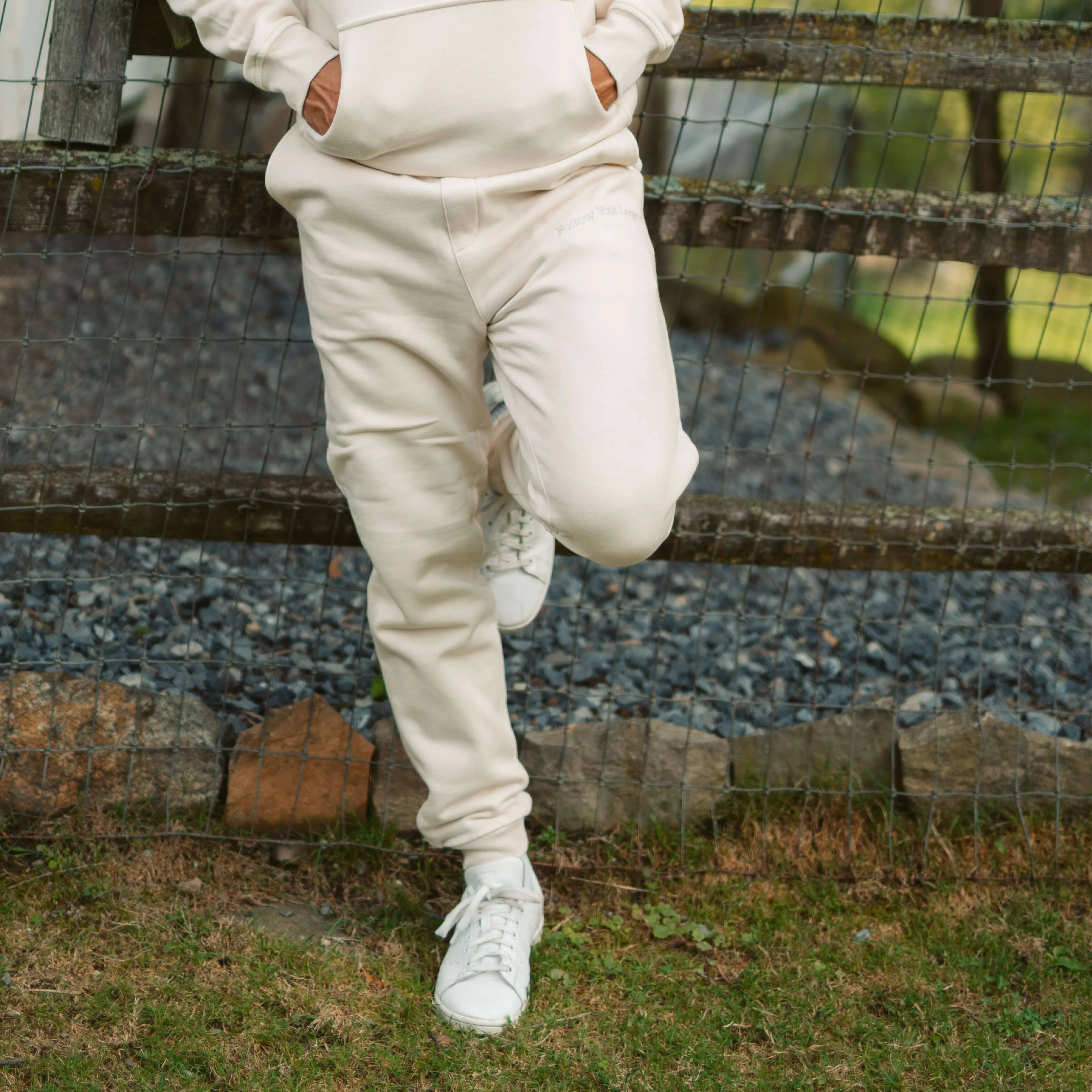 Men's AlpacaCloud® Joggers - Image 25